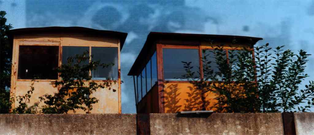 zone, a labyrinth, inspired by Andrej Tarkowskij films stalker and Nostalghia.